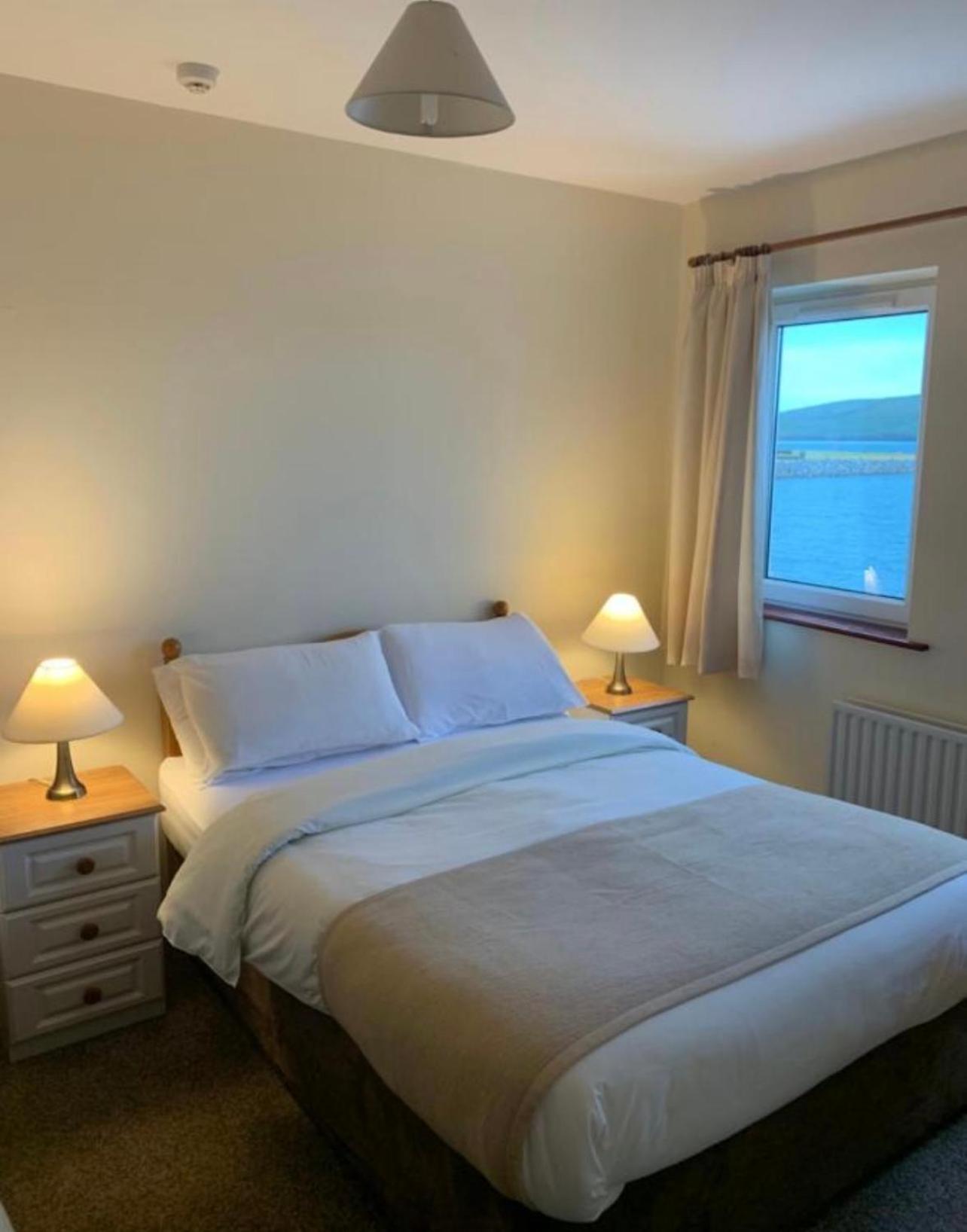 Dingle Harbour Nights Hotel Eksteriør billede
